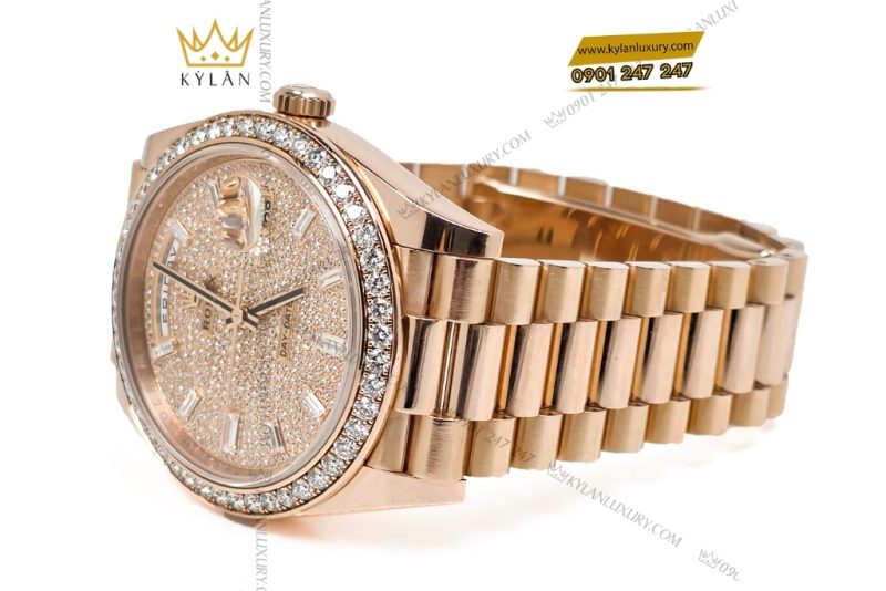 Đồng hồ Rolex Day Date 40 mặt số kim cương 228345RBR-0002