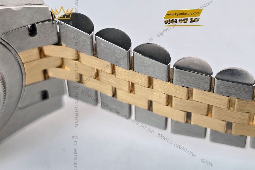 Kỳ Lân Luxury dong ho rolex gmt master ii 126713grnr mat so den 18 Đồng hồ Rolex GMT-Master II 126713GRNR-0001 mặt số đen