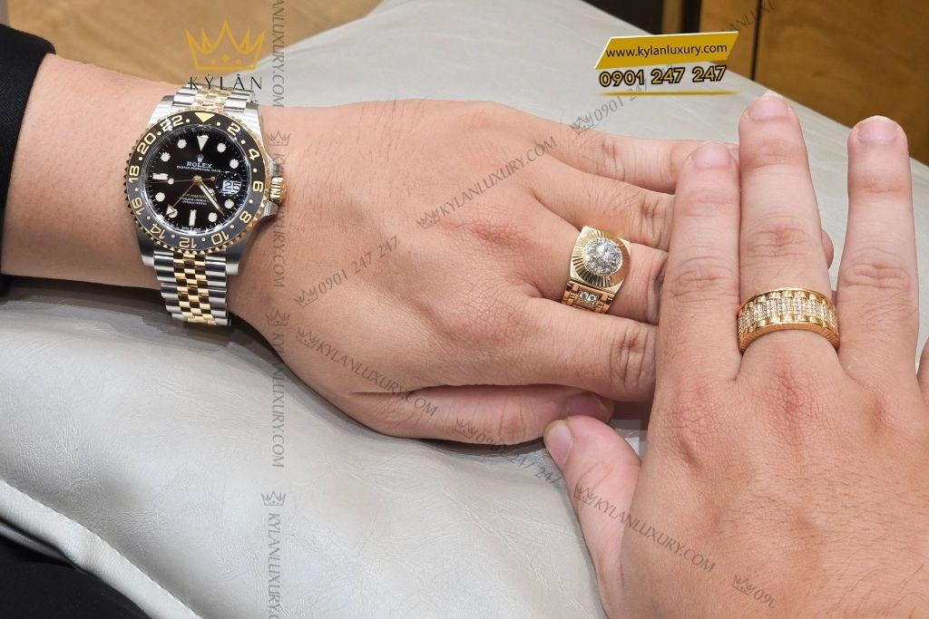 Kỳ Lân Luxury dong ho rolex gmt master ii 126713grnr mat so den 2 Đồng hồ Rolex GMT-Master II 126713GRNR-0001 mặt số đen