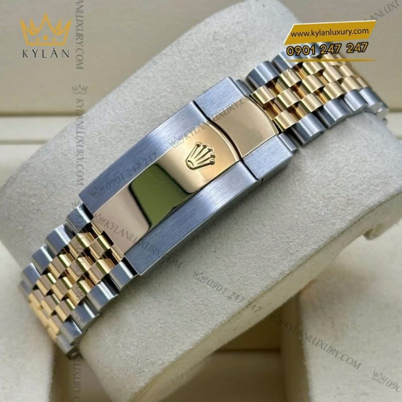 Đồng hồ Rolex Sky Dweller mặt số đen 336933-0004