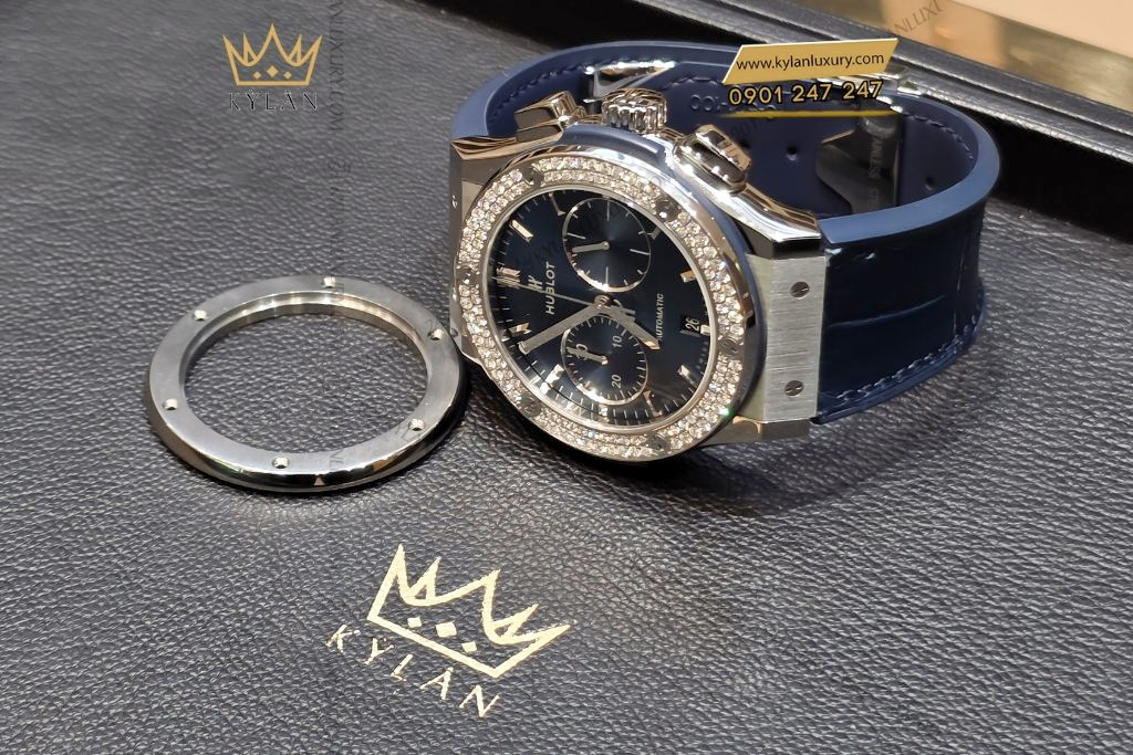 Kỳ Lân Luxury hublot classic fusion blue custom diamond 8 Đồng hồ Hublot Classic Fusion Titanium Blue Custom Diamond 42mm