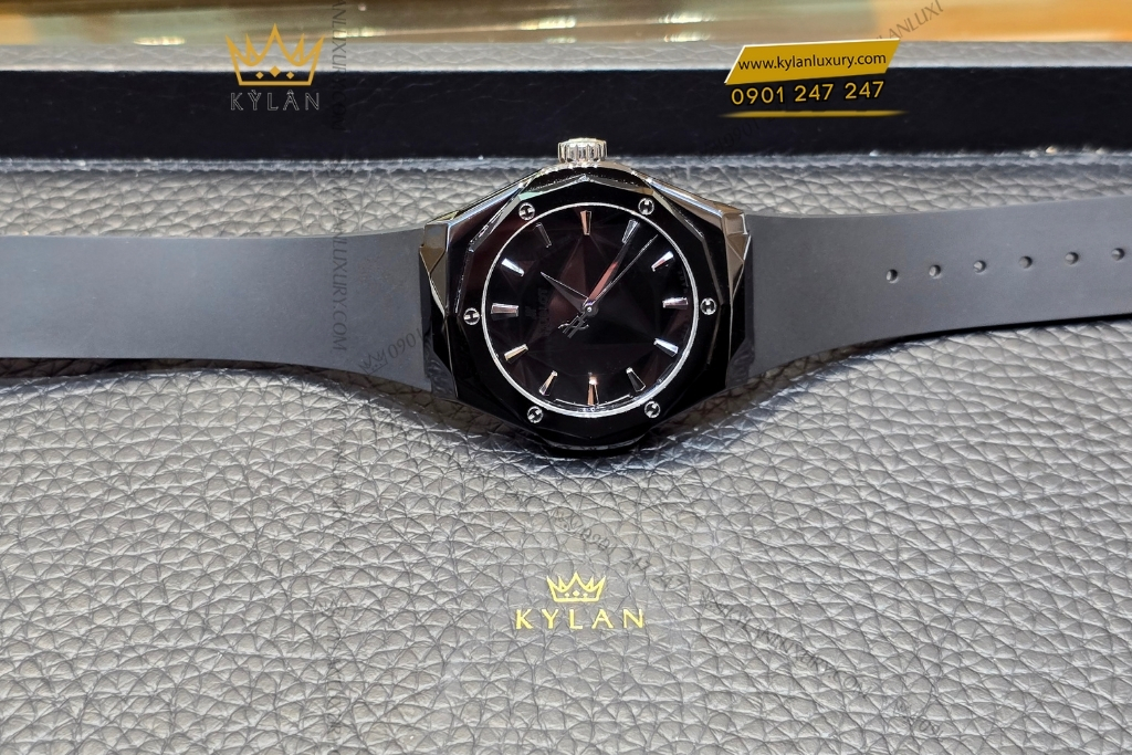 Kỳ Lân Luxury hublot classic fusion orlinski black magic 550 cs 1800 rx orl21 4 Đồng hồ Hublot Classic Fusion Orlinski Black Magic 40mm