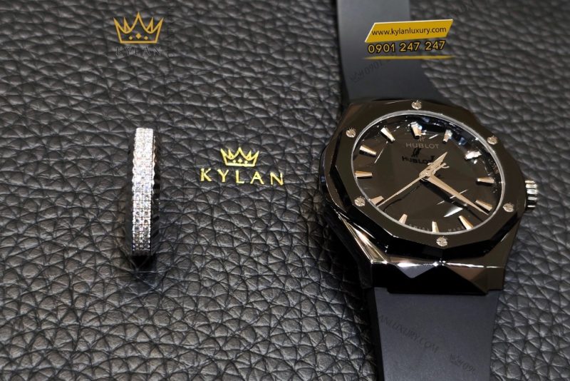 Đồng hồ Hublot Classic Fusion Orlinski Black Magic 40mm