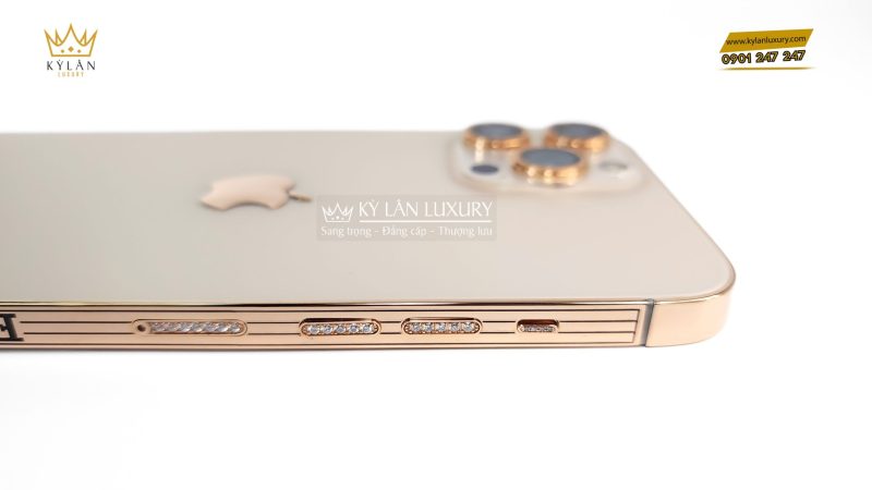 Kỳ Lân Luxury iphone 14 pro max vang nguyen khoi ferrari 10 scaled 1 iPhone 14 Pro Max vàng nguyên khối ferrari