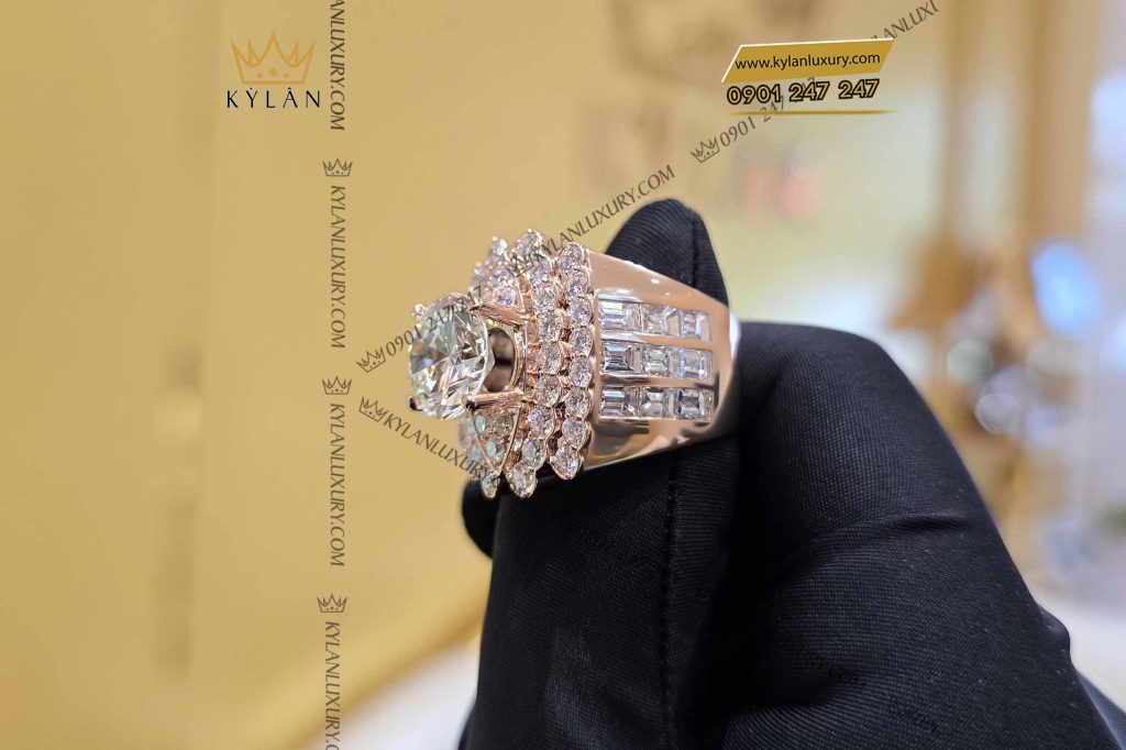Kỳ Lân Luxury nhan nam vang nguyen khoi au750 dinh kim cuong 8 1 Nhẫn nam vàng nguyên khối Au750 đính kim cương