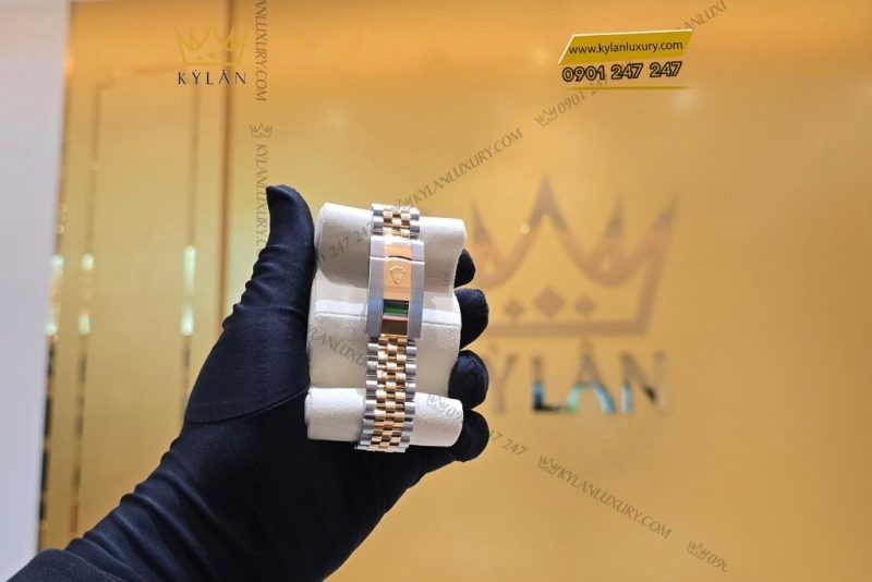 Đồng hồ Rolex Datejust 41 126333 mặt Champagne nạm kim cương