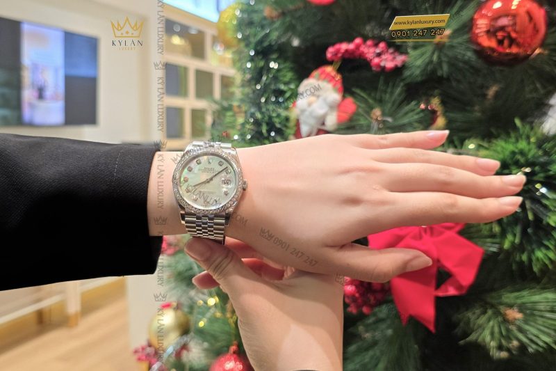 Đồng hồ Rolex Datejust 36 126284RBR-0011 mặt khảm trai, bezel đính kim cương