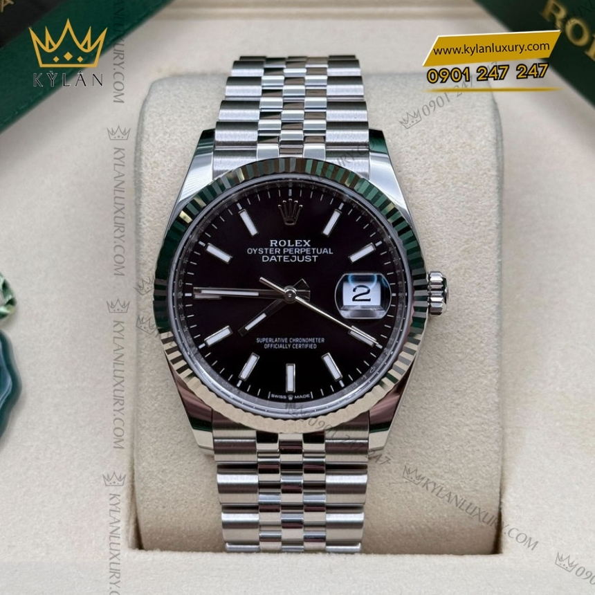 Kỳ Lân Luxury rolex datejust 36 rolesor trang hon hop thep m126234 0015 8 Đồng hồ Rolex Datejust 36 mặt đen cọc dạ quang 126234-0015