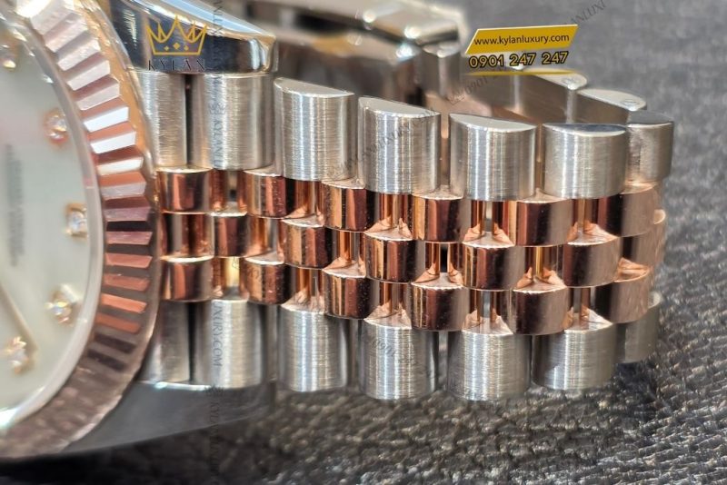 Đồng hồ Rolex Datejust 41 126331-0014 Mother Of Pearl mặt khảm trai