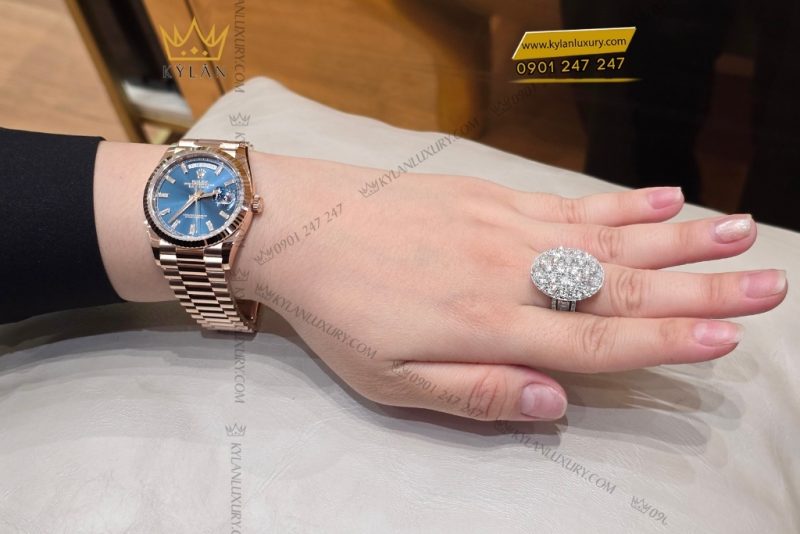 Đồng hồ Rolex Day Date 36 xanh lục lam 128235-0085