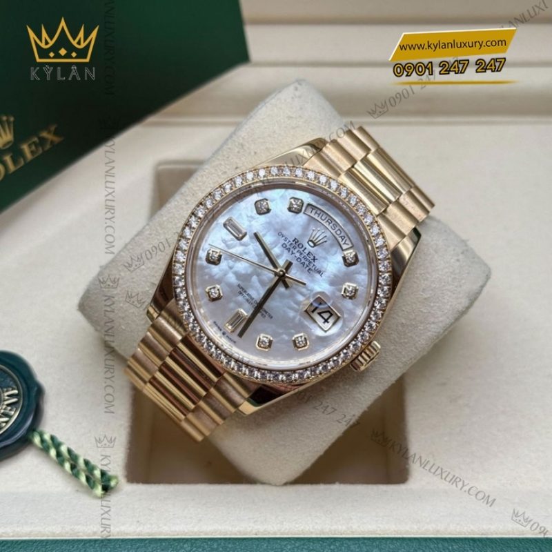 Đồng hồ Rolex Day Date xà cừ vành kim 128348RBR-0017