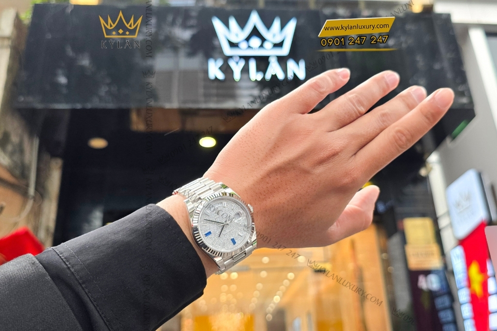 Kỳ Lân Luxury rolex day date 40 228239 0049 mat kim cuong 5 Đồng hồ Rolex Day Date 40 mặt full kim 228239-0049