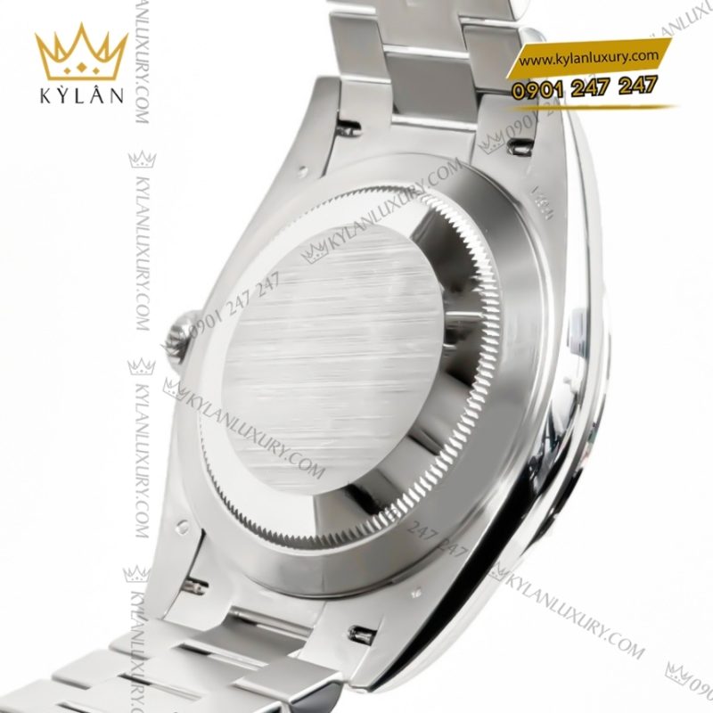 Đồng hồ Rolex Day Date ice blue vành kim vuông 228396TBR-0002