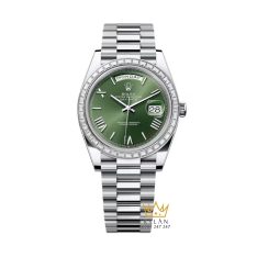 Đồng hồ Rolex Day Date olive vành kim vuông 228396TBR-0020