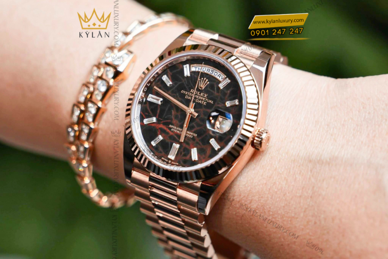 Đồng hồ Rolex Day-Date 228235-0045 Eisenkiesel Dial mặt số thạch anh nạm kim cương