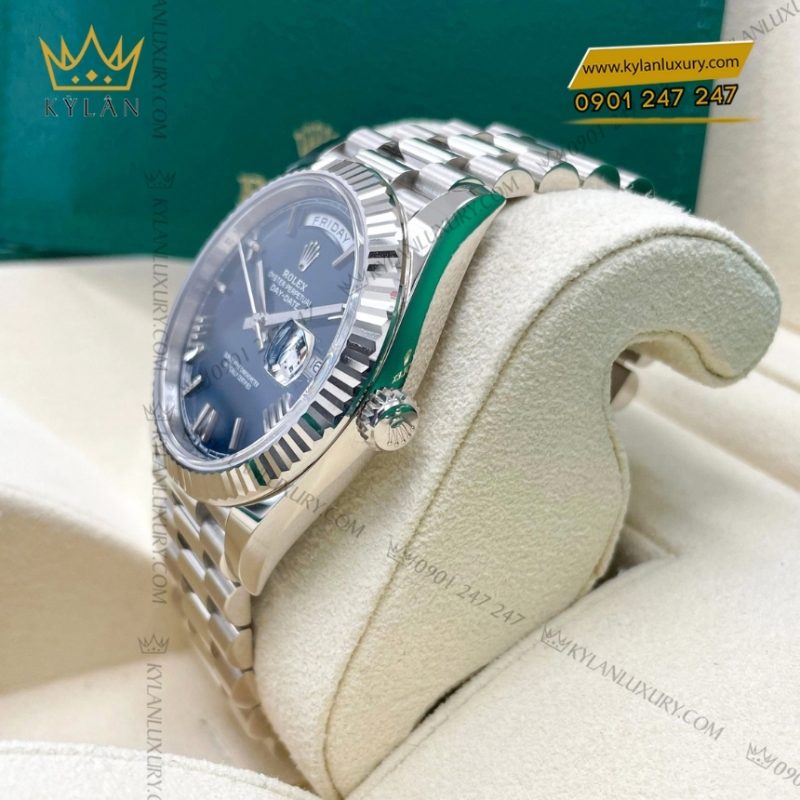 Đồng hồ Rolex Day Date 40 mặt xanh cọc La Mã 228239-0007