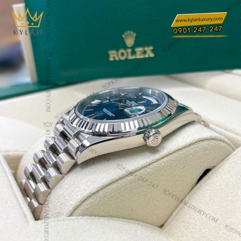 Đồng hồ Rolex Day Date 40 mặt xanh cọc La Mã 228239-0007