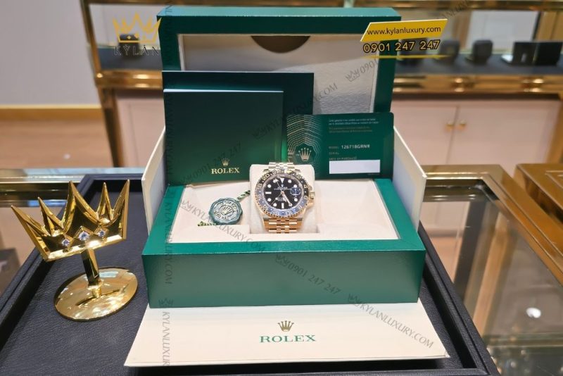 Đồng hồ Rolex GMT-Master II vàng 18ct 126718GRNR-0001
