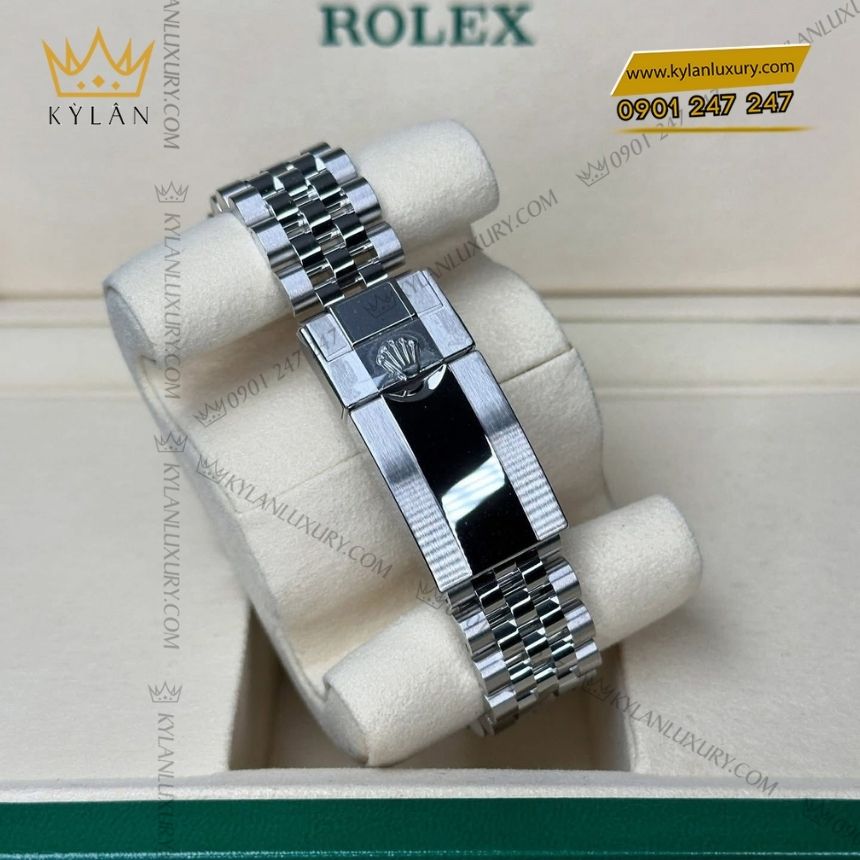 Kỳ Lân Luxury rolex gmt master ii m126720vtnr 0002 2 Đồng hồ Rolex GMT-Master II vành xanh lá đen 126720vtnr-0002