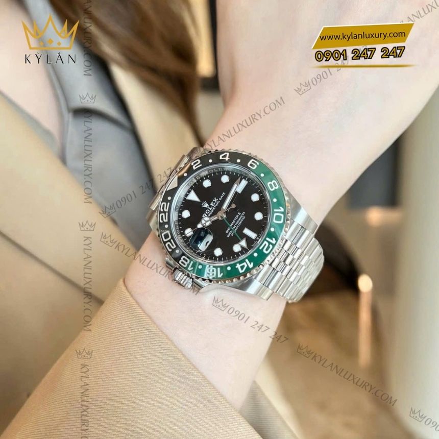 Kỳ Lân Luxury rolex gmt master ii m126720vtnr 0002 4 Đồng hồ Rolex GMT-Master II vành xanh lá đen 126720vtnr-0002