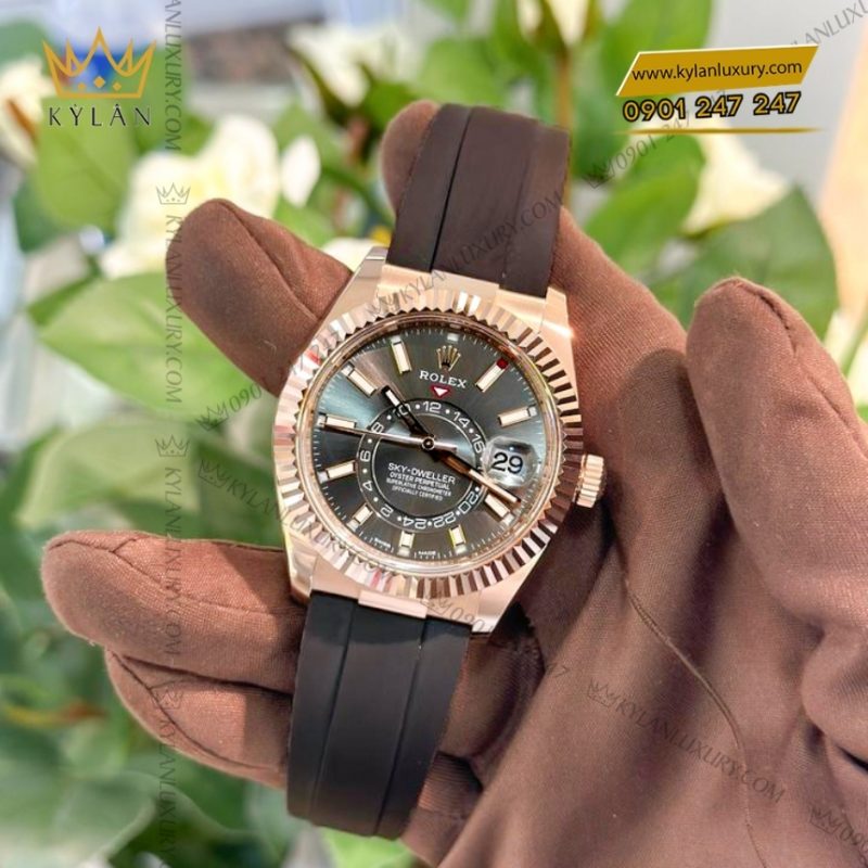 Đồng hồ Rolex Sky Dweller mặt xám dây cao su 326235-0006