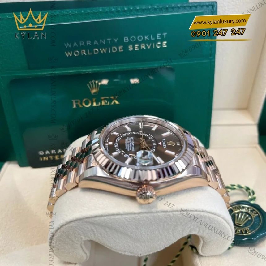 Kỳ Lân Luxury rolex sky dweller 336935 mat chocolate 1 Đồng hồ Rolex Sky-Dweller 42 336935-0006 vàng Everose gold, mặt Chocolate