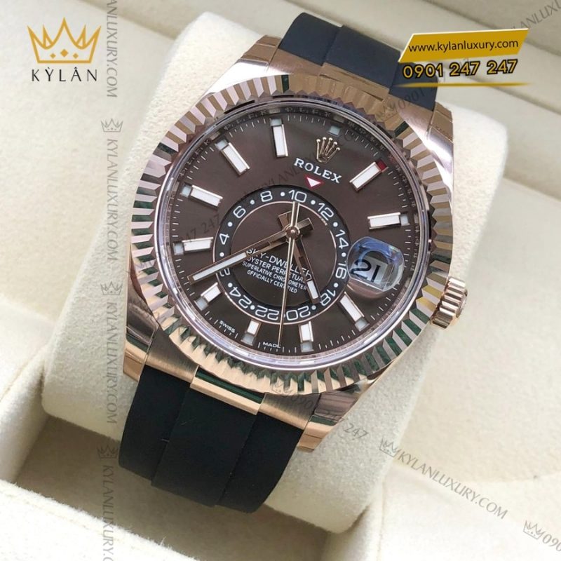 Đồng hồ Rolex Sky Dweller chocolate dây cao su 326235-0005