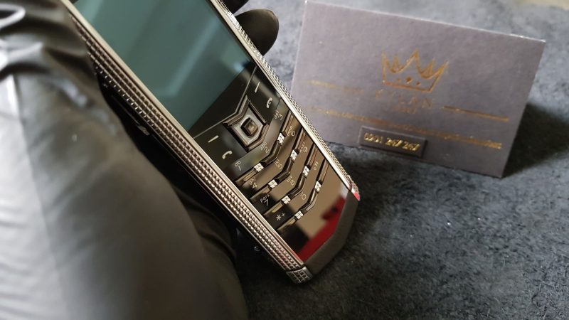 Kỳ Lân Luxury 44d59e66a98351dd089295 1 Vertu Signature S Clous De Paris