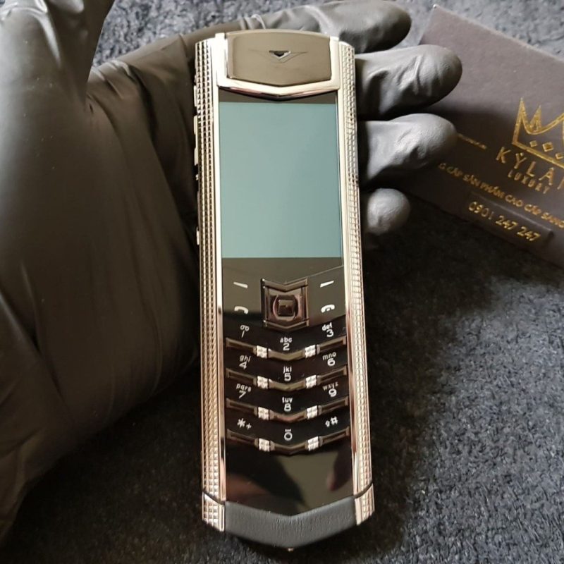 Kỳ Lân Luxury 53e189a9bf4c47121e5d96 1 Vertu Signature S Clous De Paris