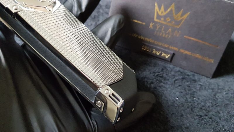 Kỳ Lân Luxury 74fc6e5f59baa1e4f8ab91 1 Vertu Signature S Clous De Paris