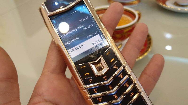 Kỳ Lân Luxury 7eb53b40 e46b 4e30 8b59 a336073382c7 1 Vertu Signature S Vàng Gold ruột nguyên bản