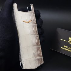 Bao da cá sấu bạch tạng logo 10kara Vertu Signature S