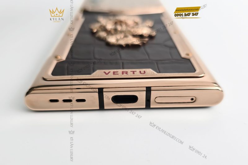 Kỳ Lân Luxury dien thoai Vertu MetaVertu custom 2 Điện thoại Vertu MetaVertu custom rồng vàng phú quý