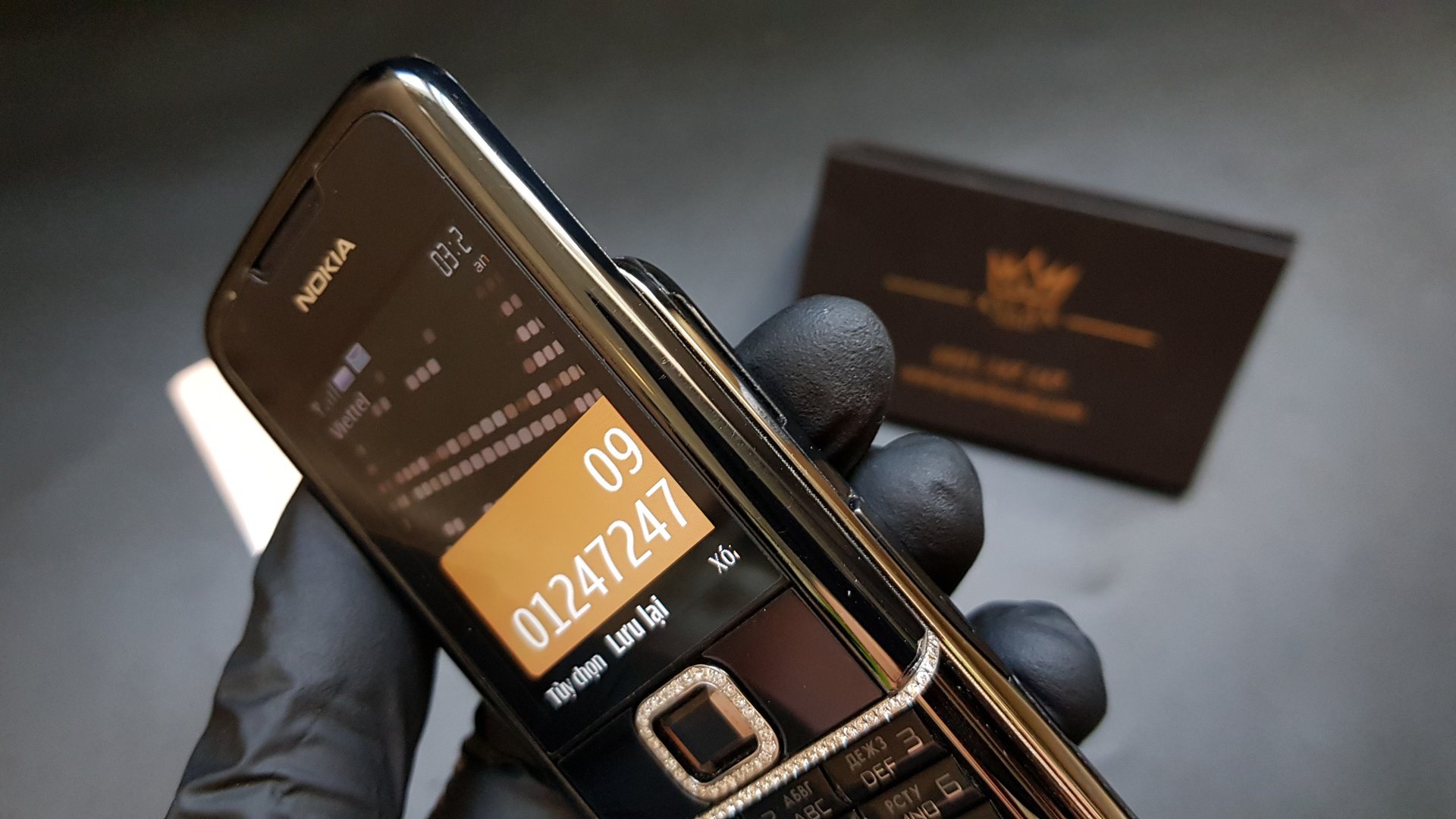 Kỳ Lân Luxury nokia 8800 arte sapphire dinh kim cuong 37 Nokia 8800 Arte Sapphire đính kim cương