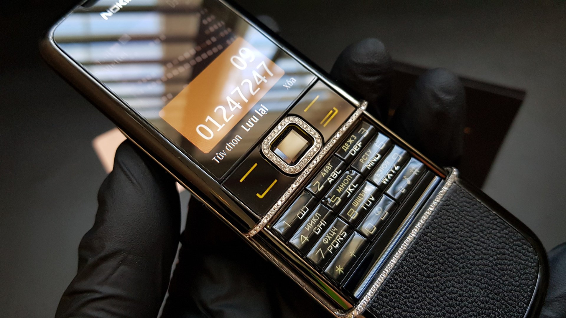Kỳ Lân Luxury nokia 8800 arte sapphire dinh kim cuong 38 Nokia 8800 Arte Sapphire đính kim cương