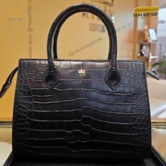 tui-xach-nu-full-da-ca-alligator-black-dinh-logo-vuong-mieng-10