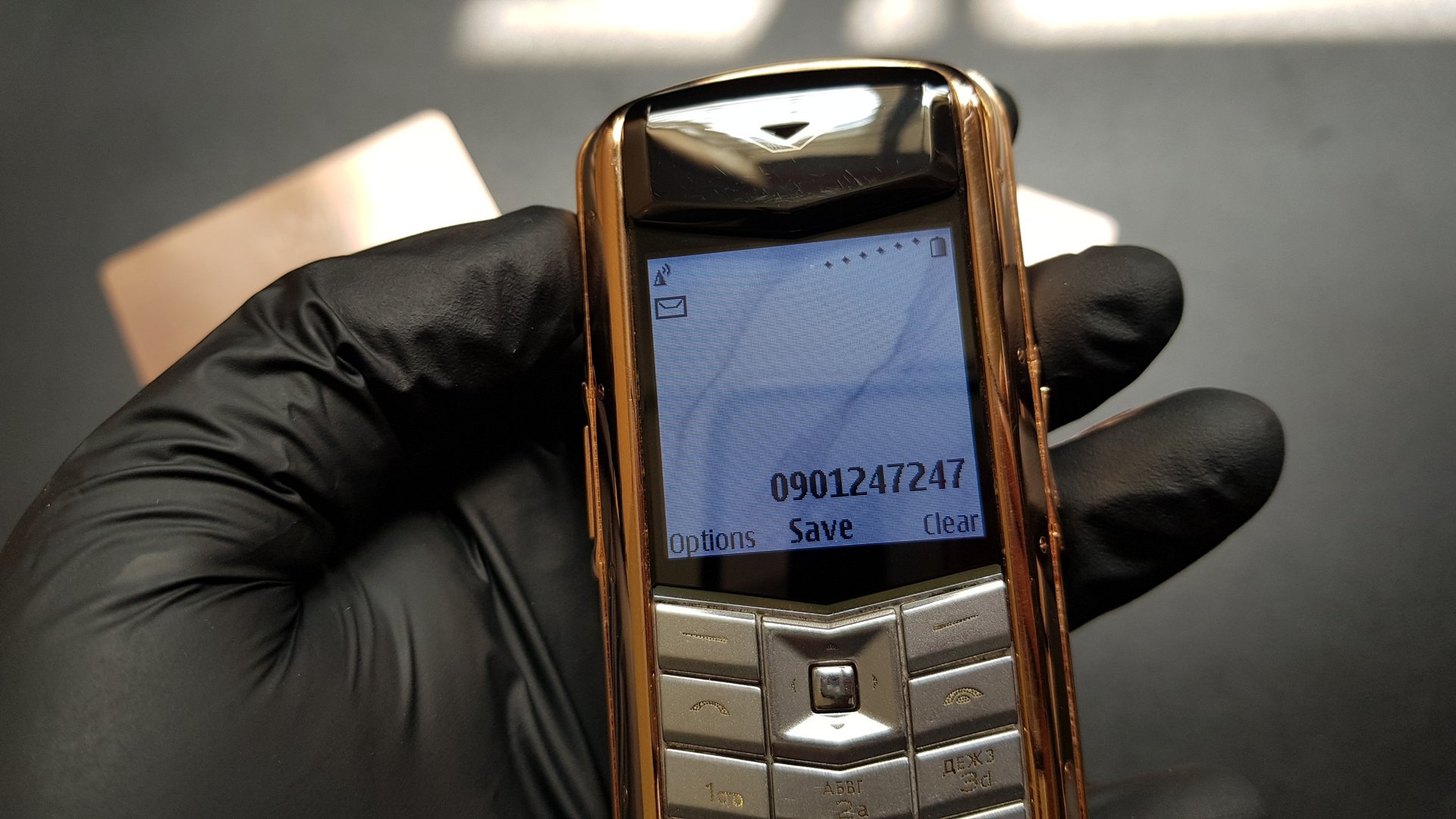 Kỳ Lân Luxury vertu constellation boc da nau 22 Vertu Constellation bọc vàng da nâu