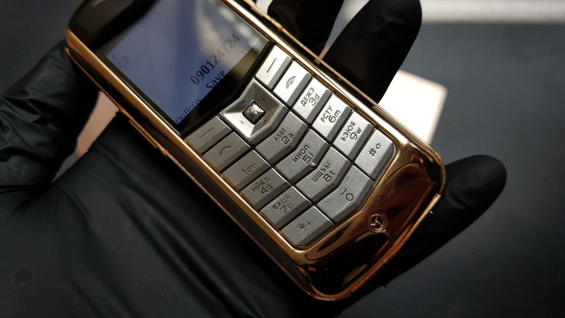 Kỳ Lân Luxury vertu constellation boc da nau 23 Vertu Constellation bọc vàng da nâu