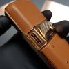 Vertu Constellation bọc vàng da nâu