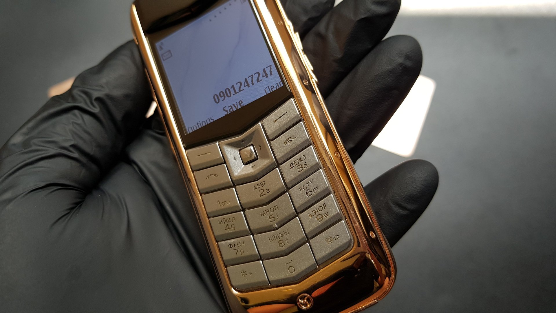 Kỳ Lân Luxury vertu constellation boc da nau 6 Vertu Constellation bọc vàng da nâu