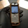 Vertu Constellation bọc vàng da nâu