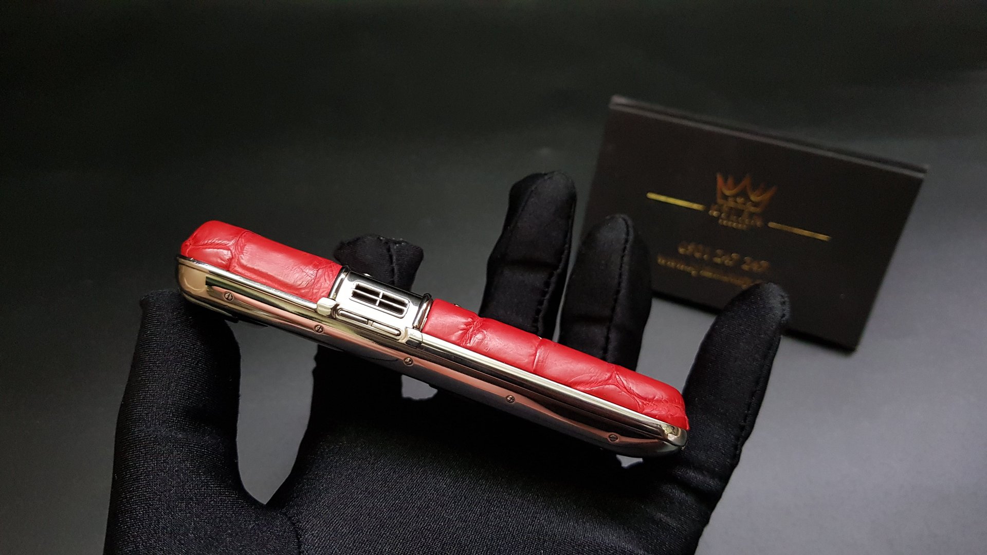 Kỳ Lân Luxury vertu constellation da do 24 Vertu Constellation da đỏ đẹp 99%
