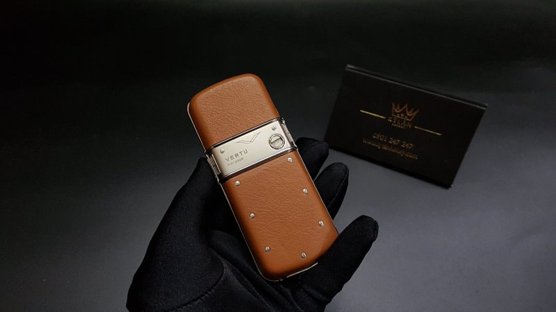 Vertu Constellation bọc da Nâu