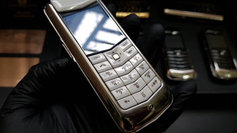 Kỳ Lân Luxury vertu constellation da trang 23 1 Vertu Constellation da trắng