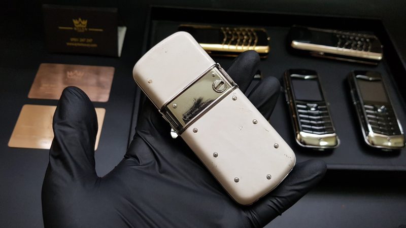 Kỳ Lân Luxury vertu constellation da trang 6 1 Vertu Constellation da trắng