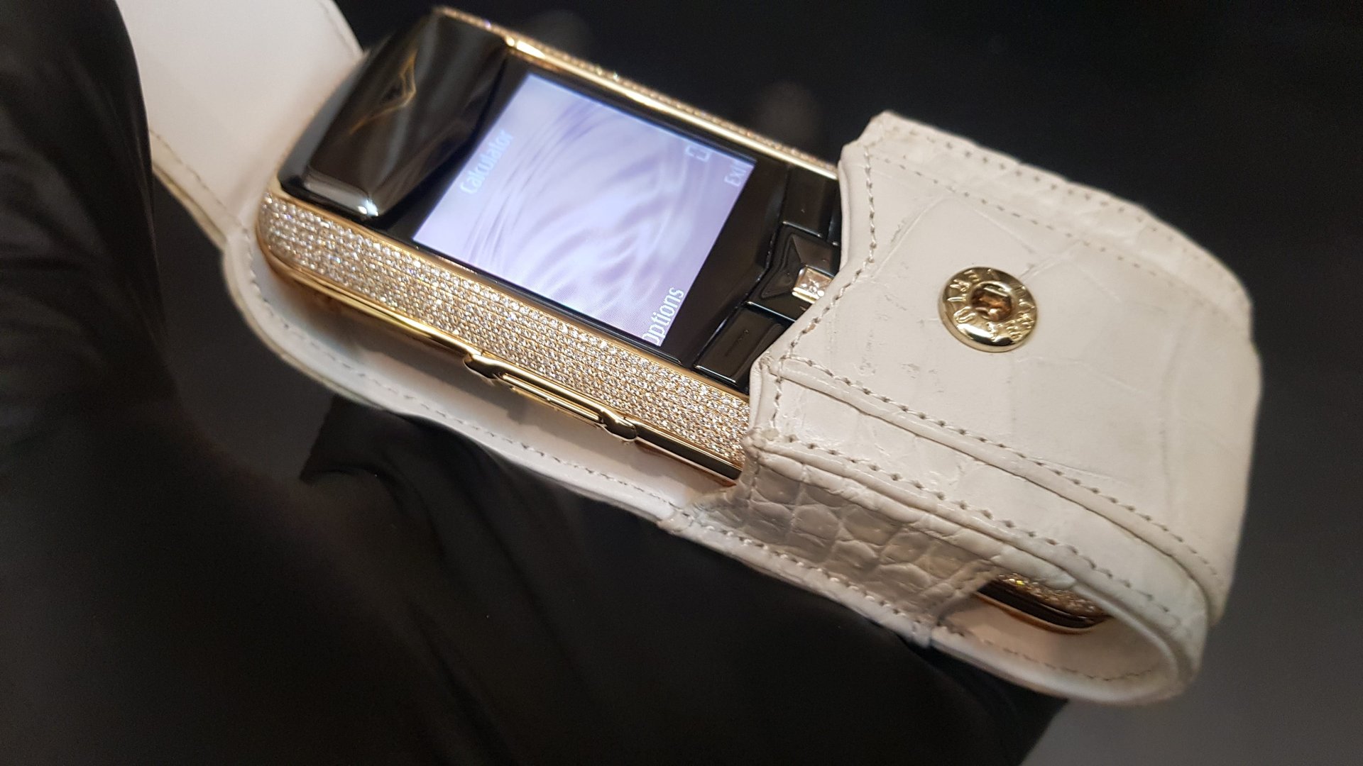 Kỳ Lân Luxury vertu constellation dinh full kim cuong da van ca sau 73 Vertu Constellation đính full kim cương da vân cá sấu