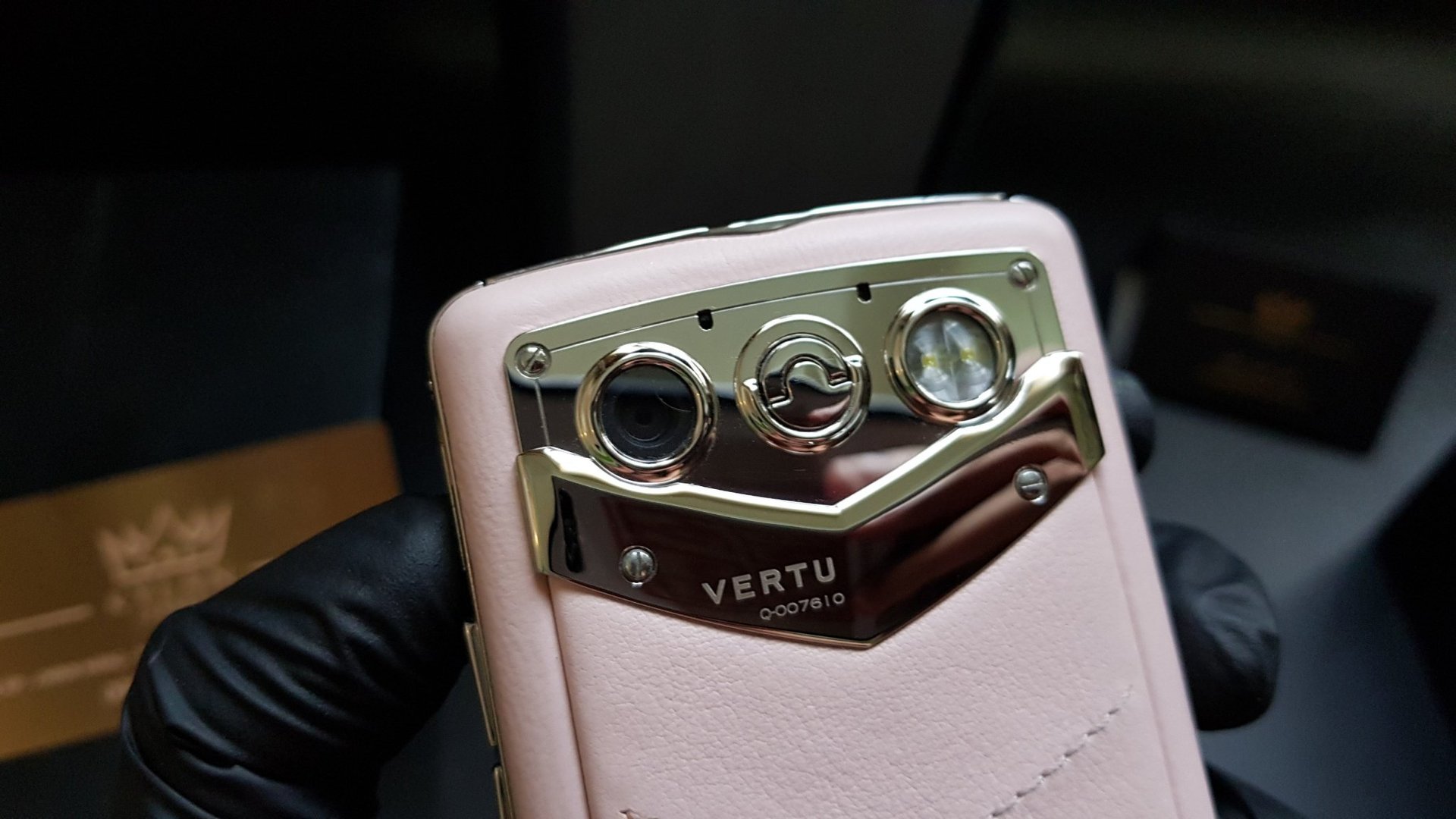 Kỳ Lân Luxury vertu constellation quest hong pastel fullbox 12 Vertu Quest pink fullbox