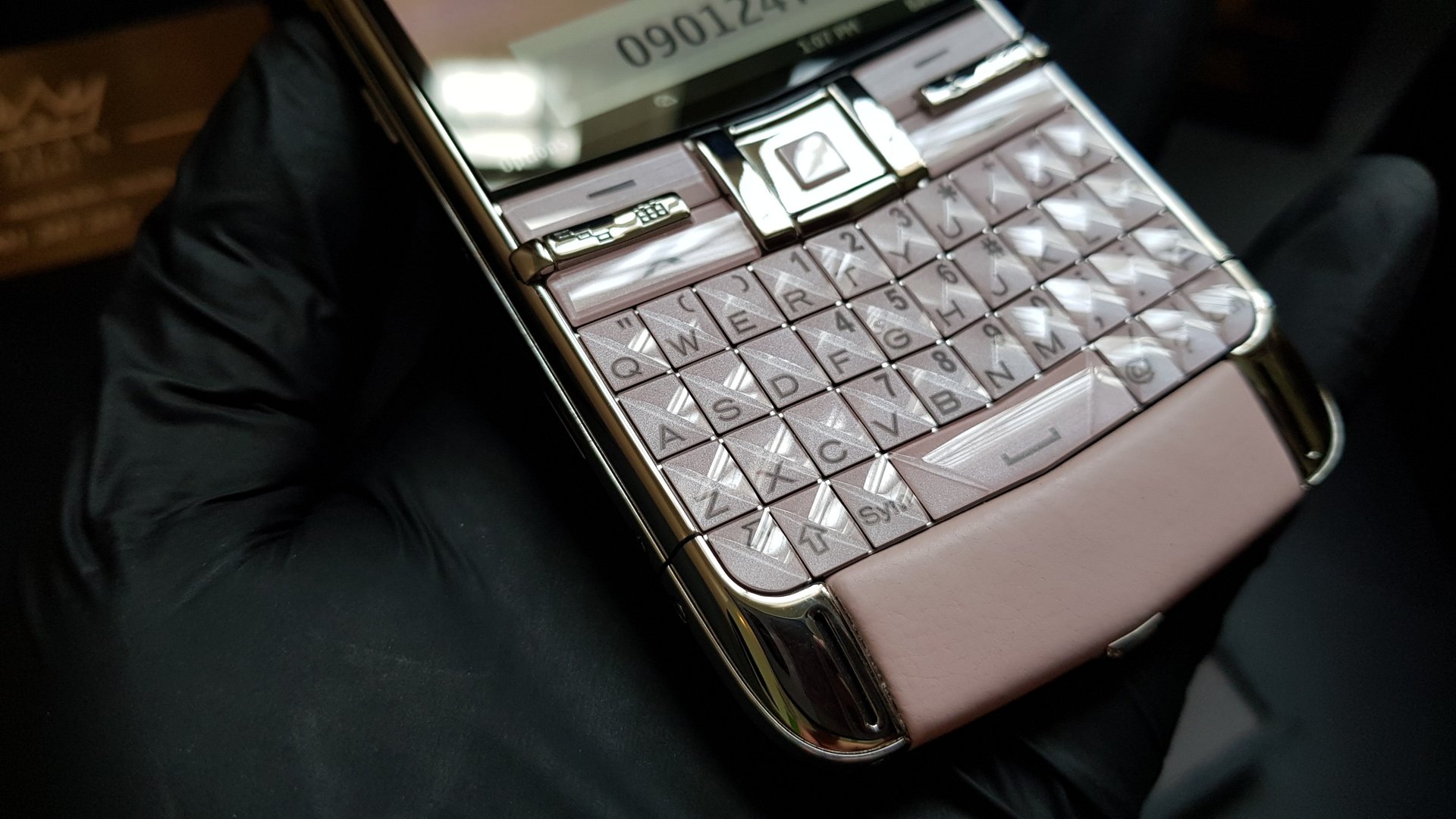Kỳ Lân Luxury vertu constellation quest hong pastel fullbox 47 Vertu Quest pink fullbox