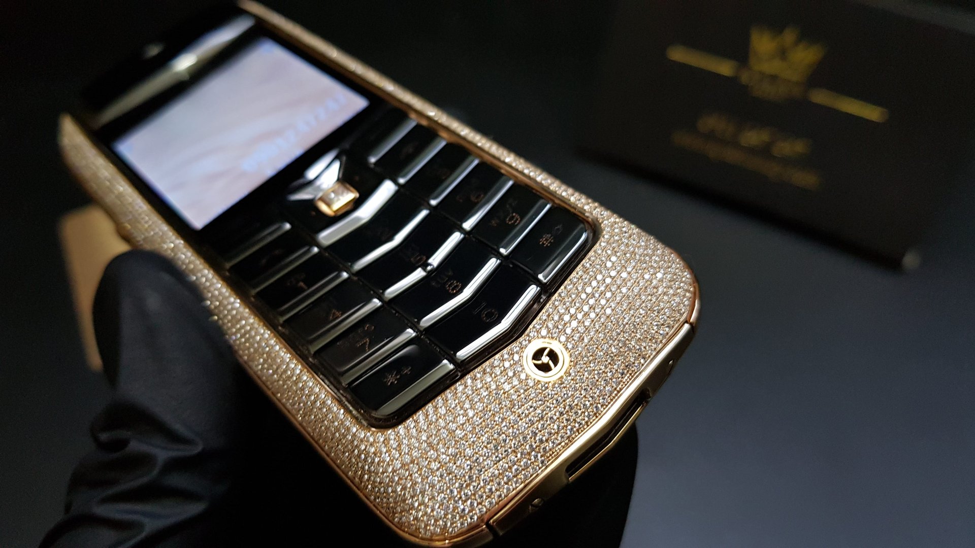 Kỳ Lân Luxury vertu constellation vang khoi full kim cuong 14 Vertu Constellation vàng khối đính full kim cương