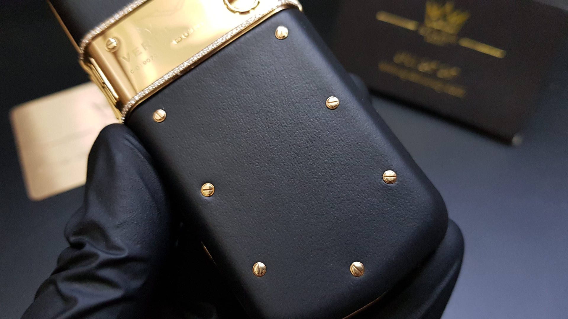 Kỳ Lân Luxury vertu constellation vang khoi full kim cuong 24 Vertu Constellation vàng khối đính full kim cương